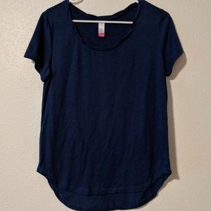⛔SOLD⛔ Blue Women's Scoopneck Tee